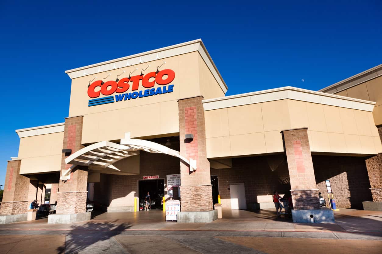 costco employees pay